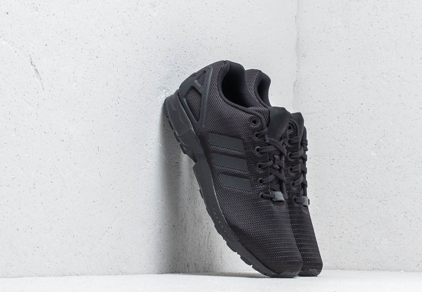 adidas ZX Flux Core Black/ Core Black/ Dark Grey S32279