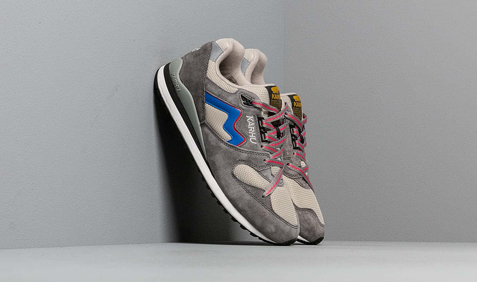 Karhu Synchron Classic Og Grey/ Royal Blue/ Red F802511