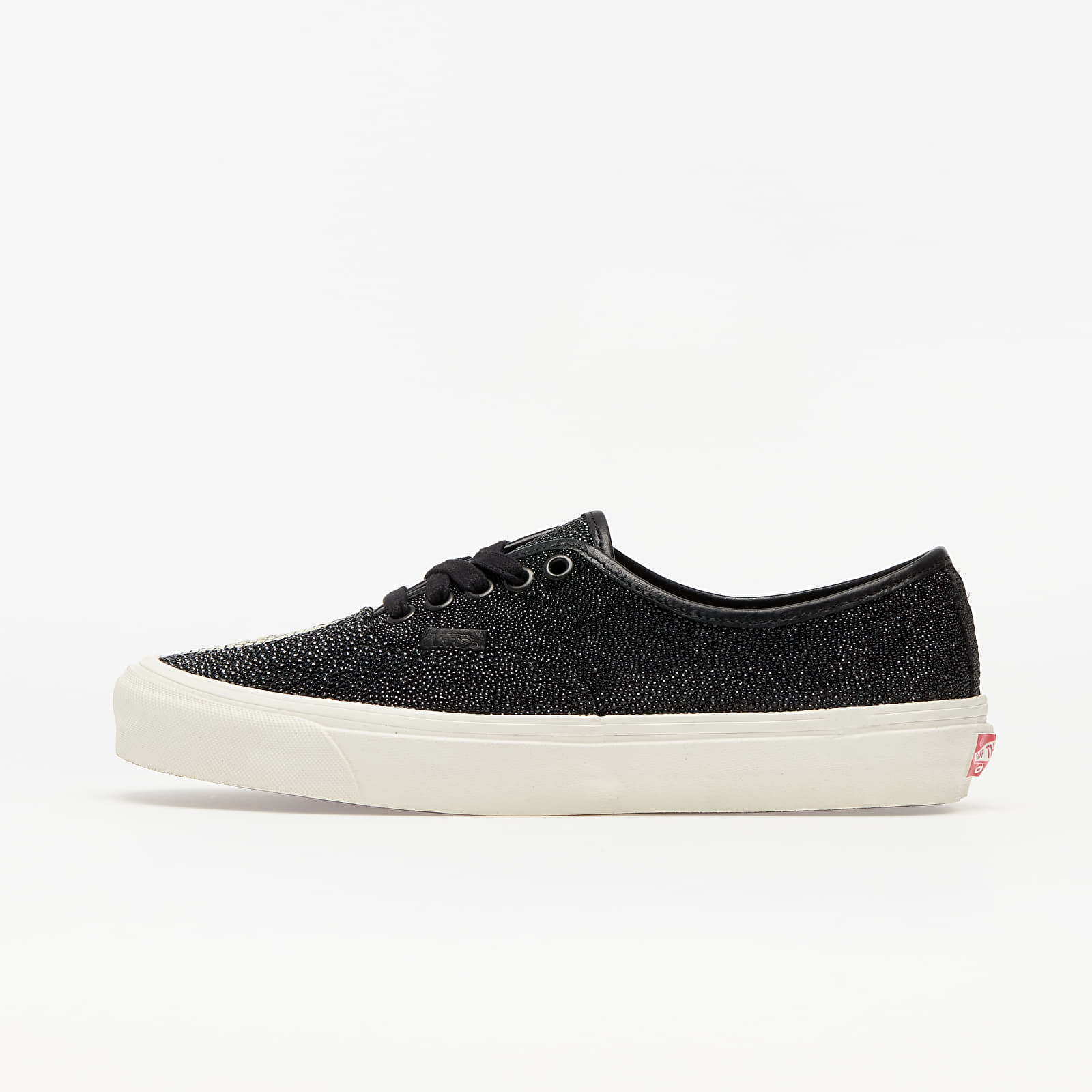 Vans OG Authentic LX (Stingray) Black VN000UDDN8H1 Vans OG Authentic LX (Stingray) Black VN000UDDN8H1