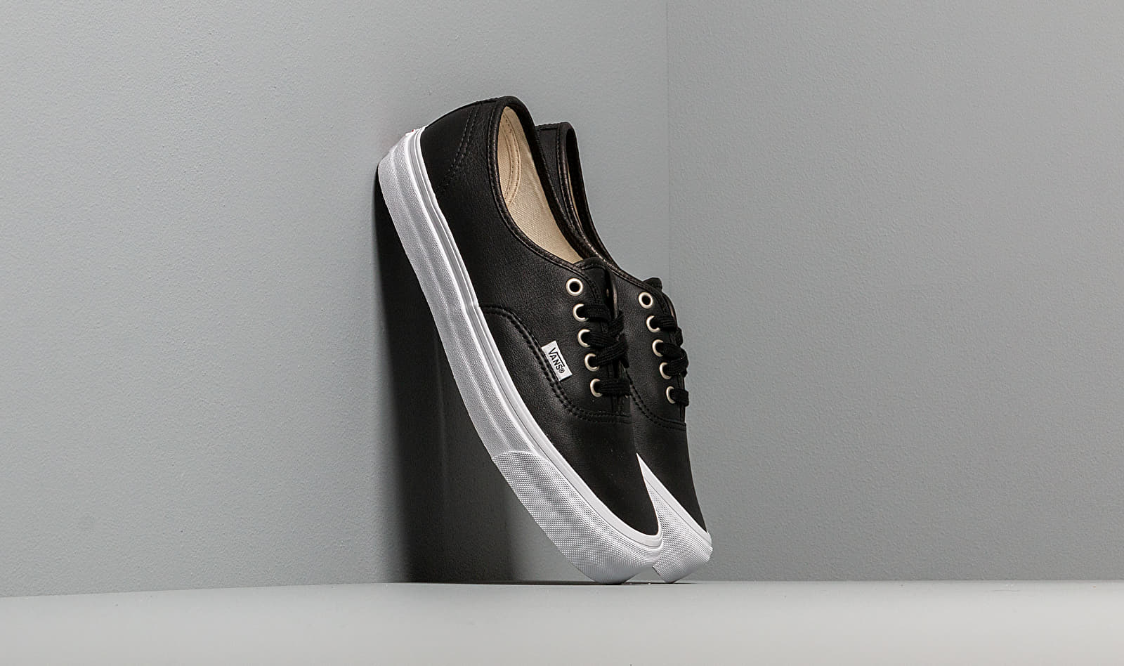 Vans OG Authentic LX VL VLT Black VN000UDD1NS