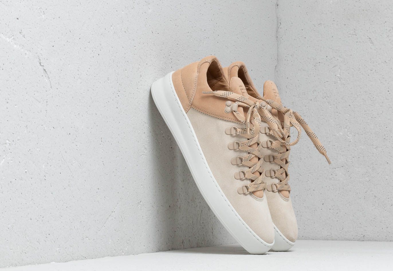 Filling Pieces Mountain Cut Plain Cape Suede Beige 263262019190