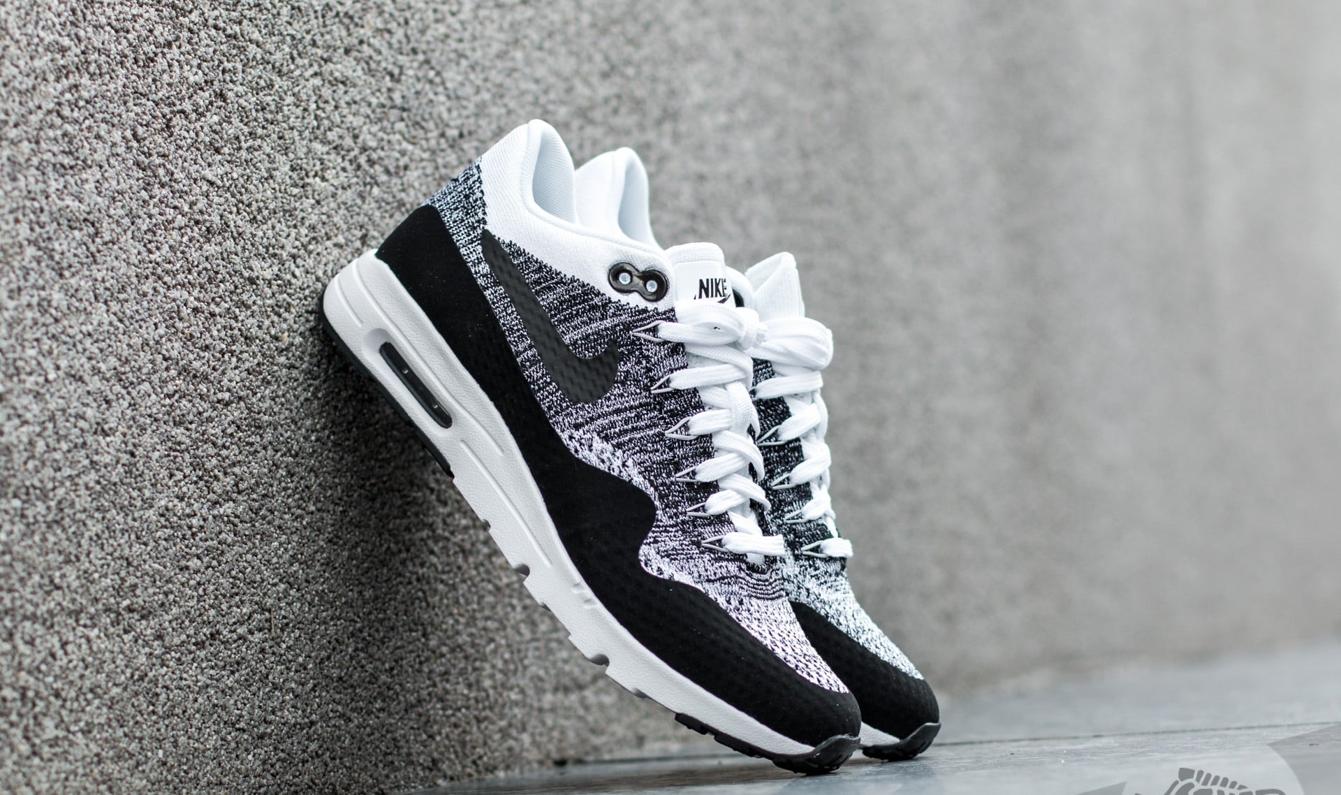 Nike W Air Max 1 Ultra Flyknit White/ Black-Black 843387-100
