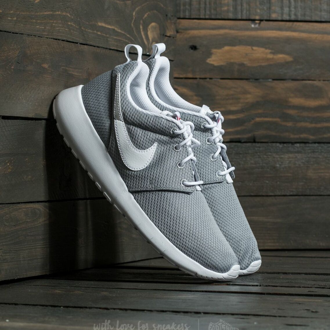 Nike Roshe One (GS) Wolf Grey/ White-Safety Orange 599728-038