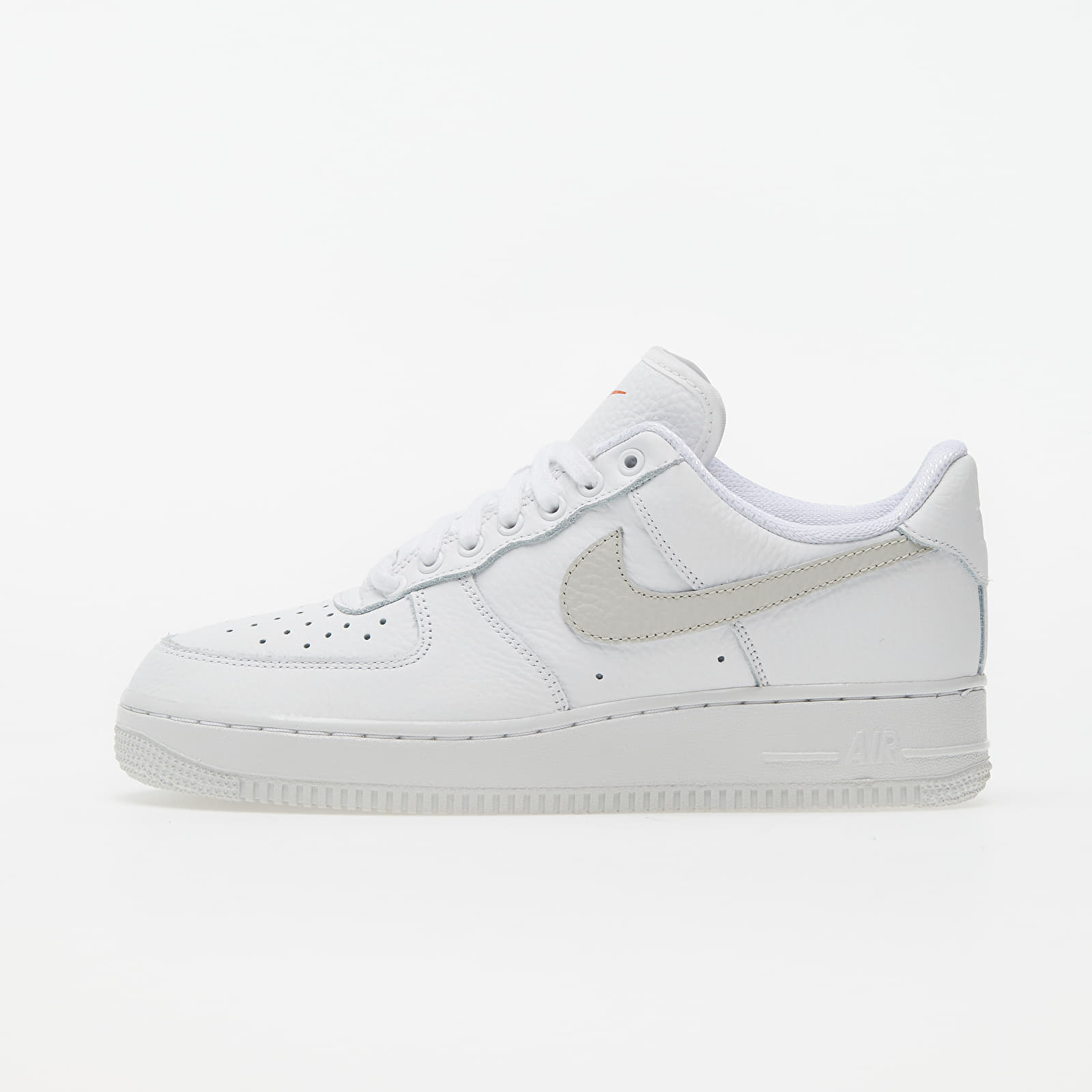 Nike Wmns Air Force 1 '07 Summit White/ White-Solar Flare-Starfish DC1162-100