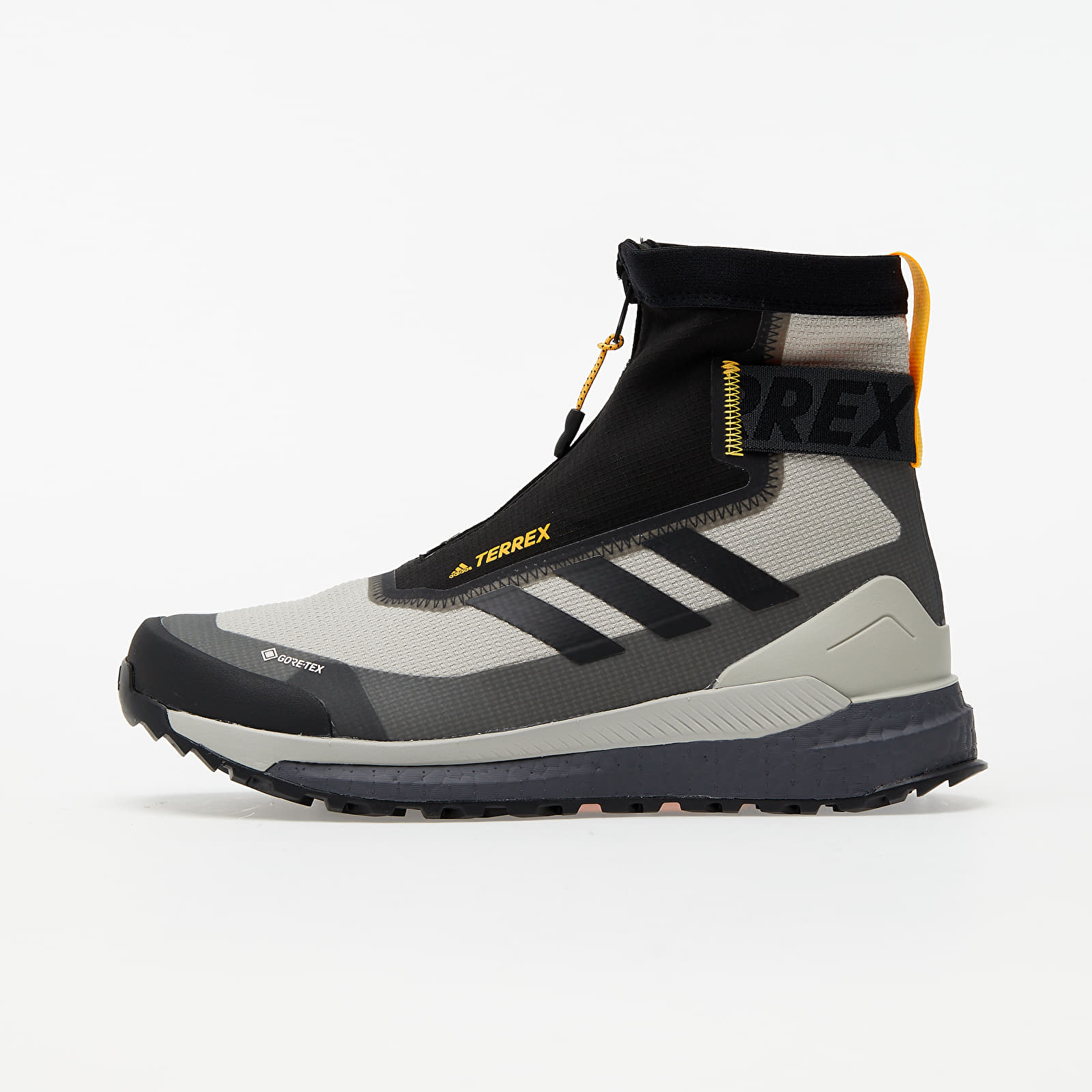 adidas Terrex Free Hiker COLD.RDY Metalic Grey/ Core Black/ Solid Gold FV8800