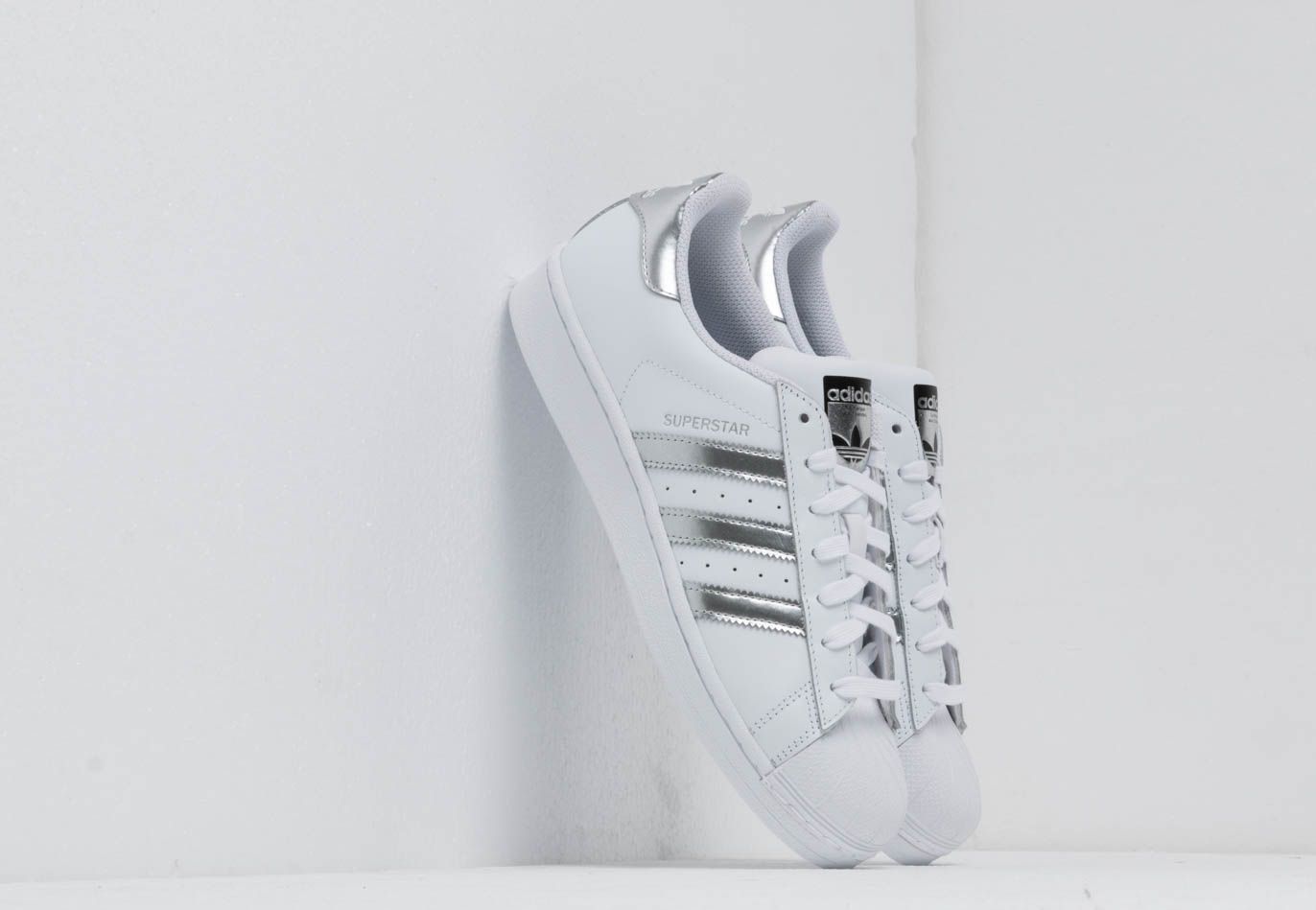 adidas Superstar Ftw White/ Silvmt/ Core Black AQ3091