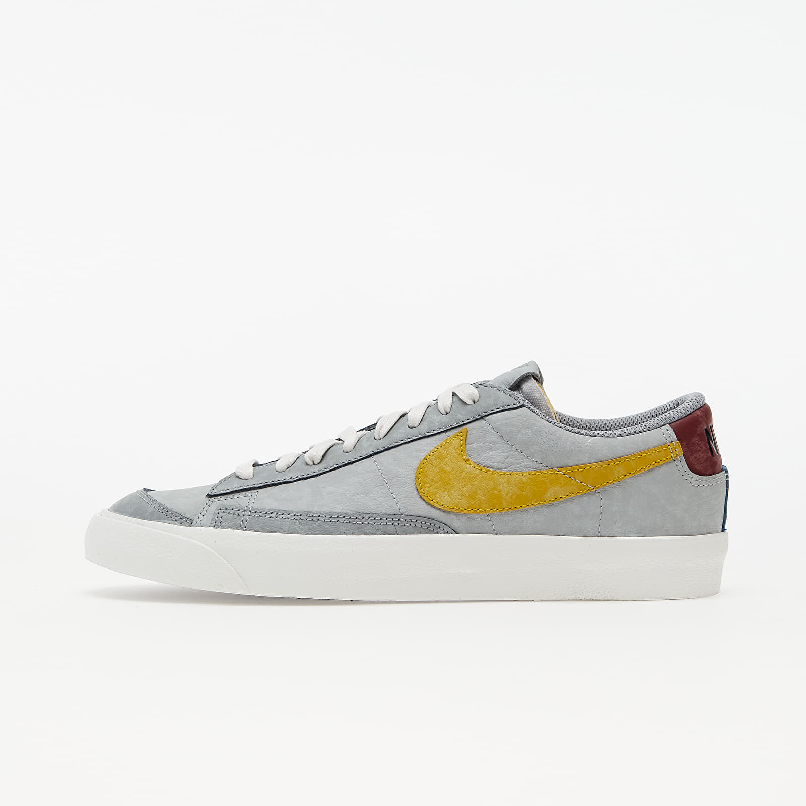 Nike Blazer Low '77 Lt Smoke Grey/ Dark Citron-Green Abyss DJ9940-001